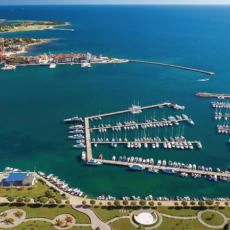 In With Kitchen 아파트 *