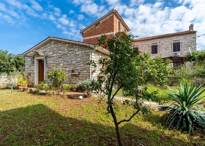 아파트 In With Kitchen